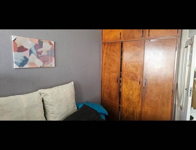 2 BEDROOM APARTMENT FOR SALE IN DURBAN CBD